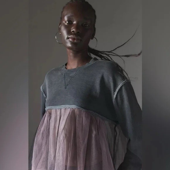 silence + noise Tops - Silence + Noise Anastasia Tulle Sweatshirt Size Medium Oversized